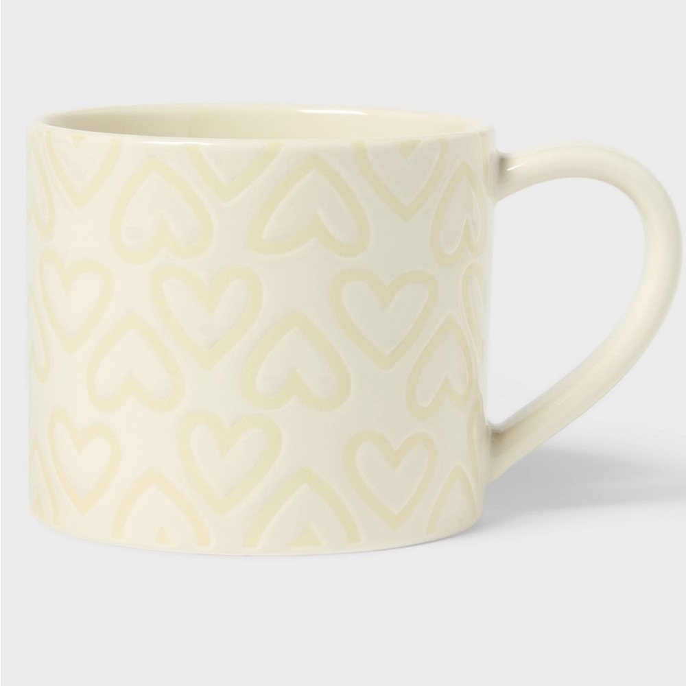 Stoneware Neutral Hearts Can Mug 16 ounces like new has cream tint‎ listed white